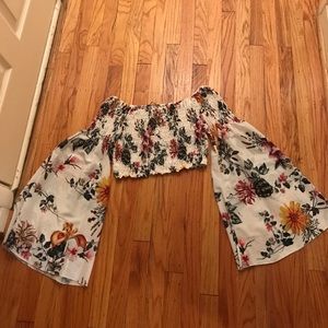 Off the shoulder crop top never worn!